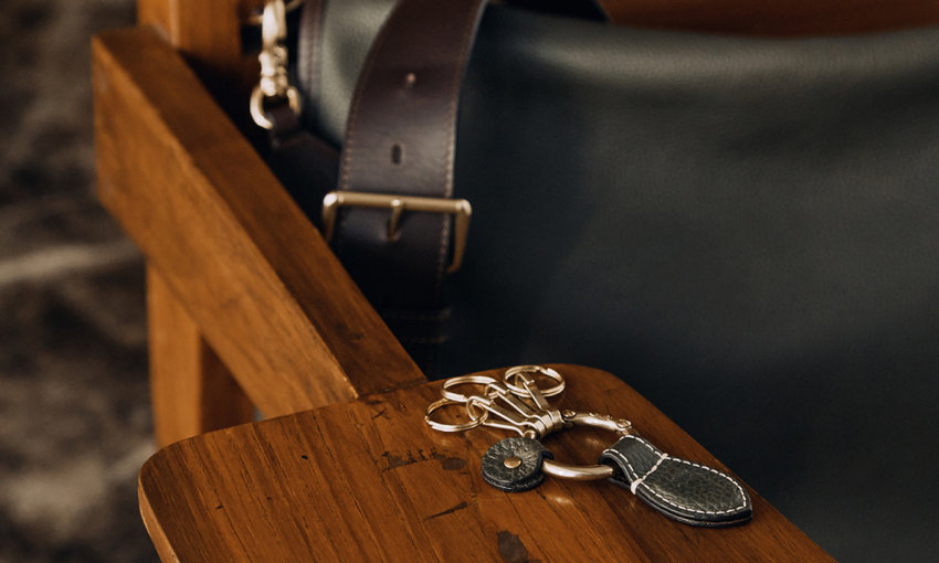 【TOPICS】NEW LEATHER GOODS