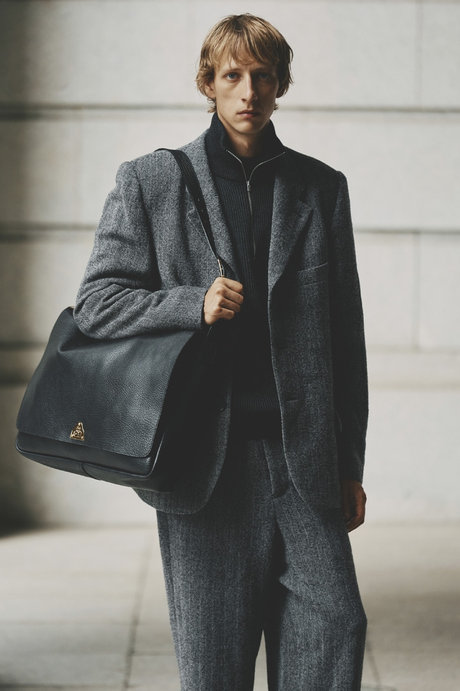 Felisi フェリージ FW26 Sigillo