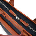 使い心地の良いダブルファスナーを採用