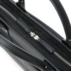 使い心地の良いダブルファスナーを採用