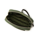 内装はシンプルな1室構造。ジップは面積を広めに取っており、大きく開閉しやすく視認性も良好