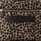 Felisiの代表的なデザインであるイタリアンレザーとナイロンのコンビネーション