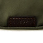 イタリア製ナイロン×レザーのFelisiアイコンデザイン