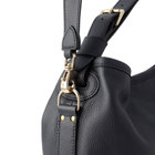 Felisiブランドロゴを刻印したオリジナルブラスパーツ