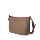 幅38cm、高さ30cm、マチ13cm、重さ780g