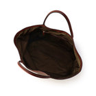 シンプルさを追求した1層構造のメインコンパートメント