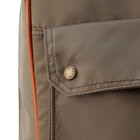 アイコニックなフロントポケット