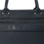 柔らかく細かなシボが美しいシュリンクレザー