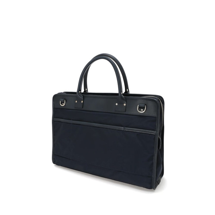 キャリーケーススリーブ×1、フリーポケット×2