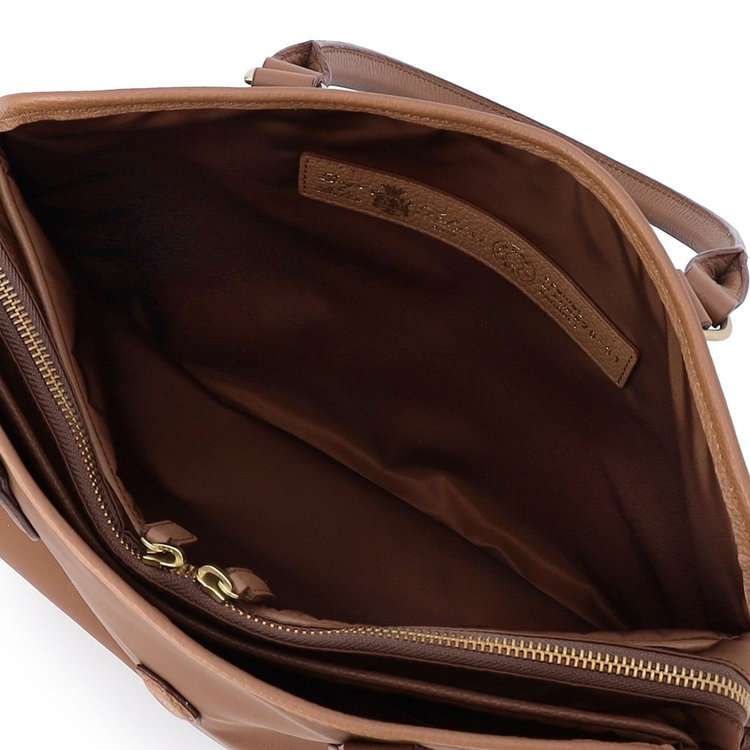 背面オープンポケット