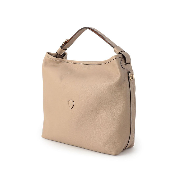 手持ち肩掛けの2WAYで使用可能