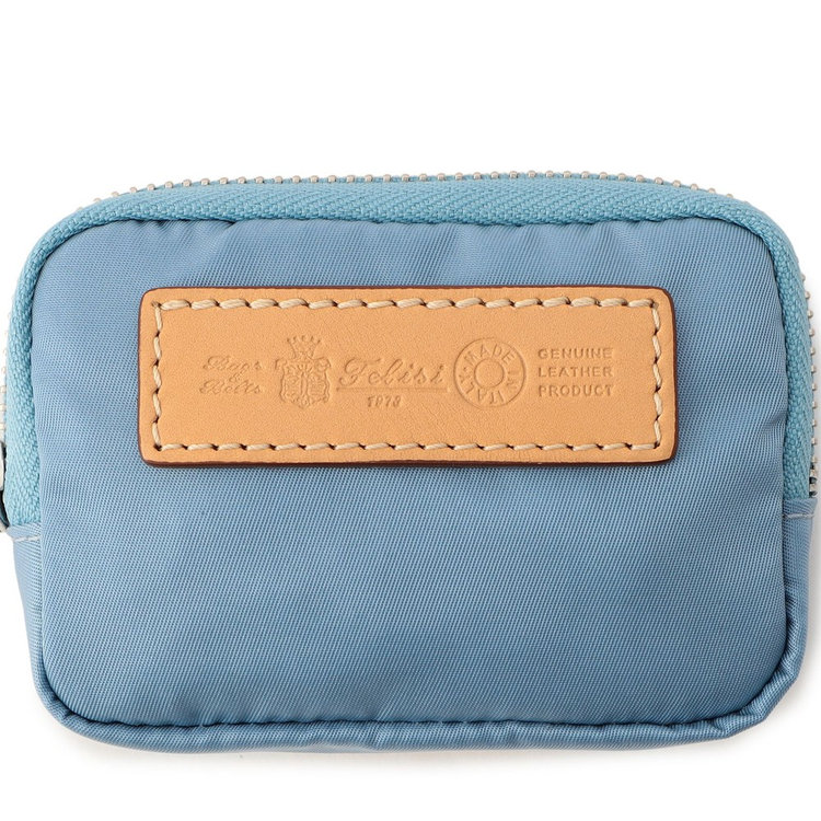 イタリア製ナイロン×レザーのFelisiアイコンデザイン