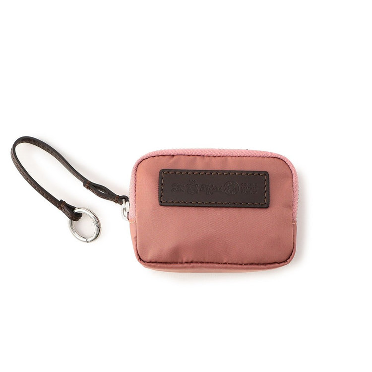 持ち運びに便利なコンパクトサイズ