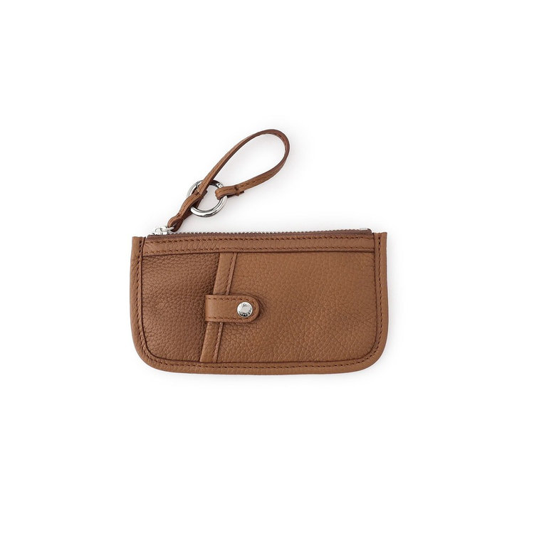 幅15cm、高さ8cm、マチ約1.5cm