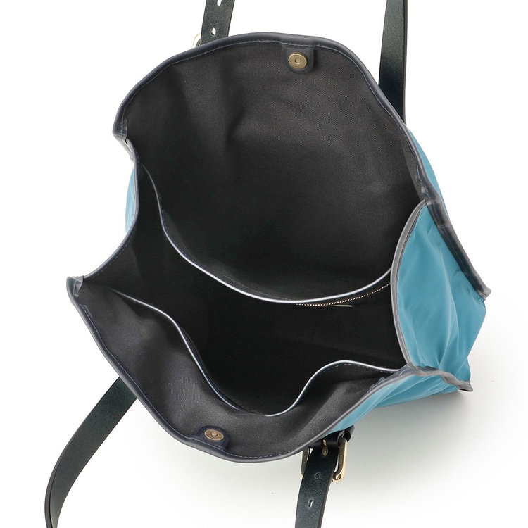 A4サイズのフリーポケット