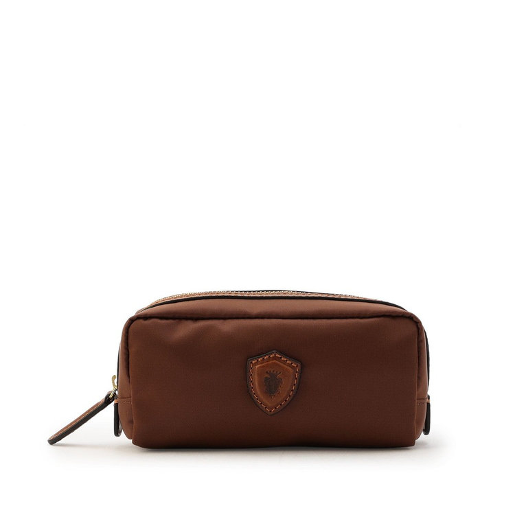 幅15cm、高さ7cm、マチ6cm、重さ50g