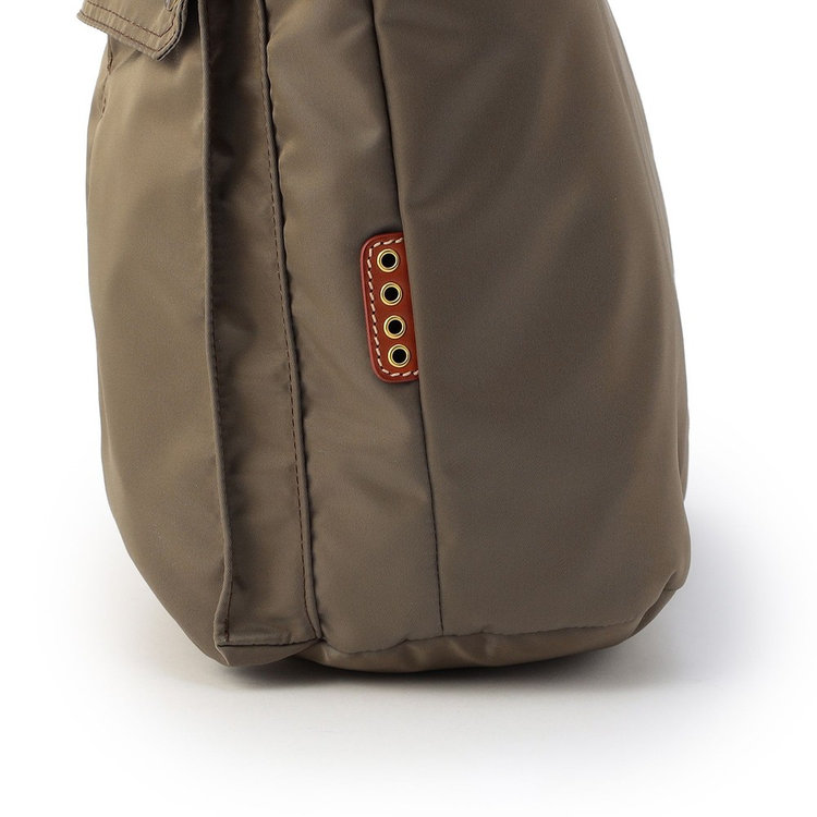 さり気ないベンチレーションデザイン