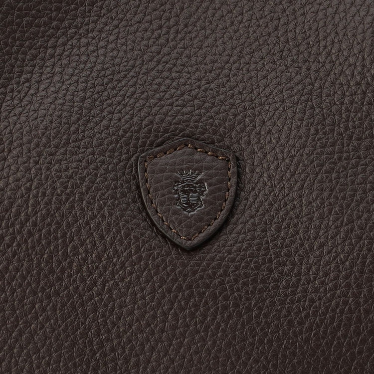 柔らかく細かなシボが美しいシュリンクレザー