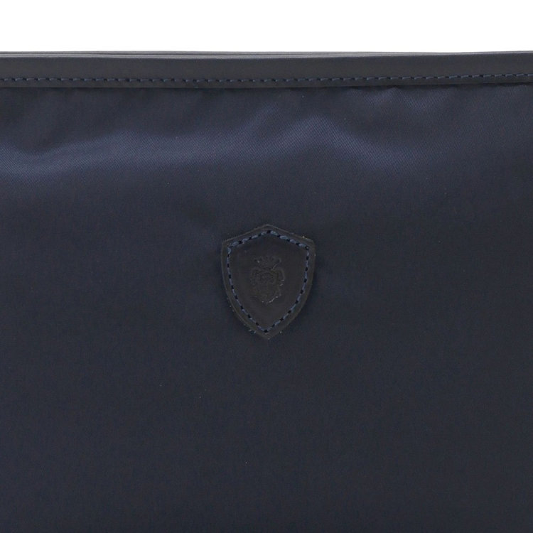 イタリアンナイロン×バケッタレザーのFelisiヘリテージデザイン